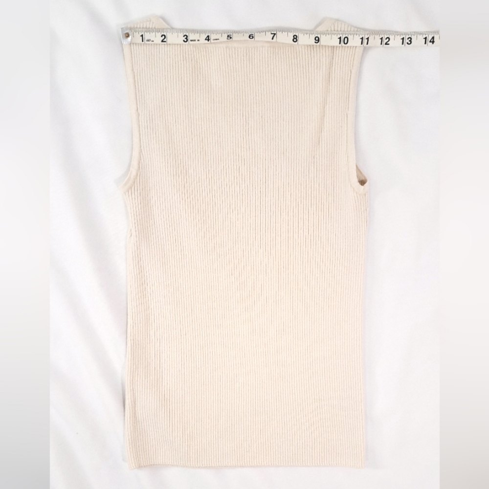 ST. JOHN Wool and Rayon Ribbed Tank Top - Picture 5 of 11